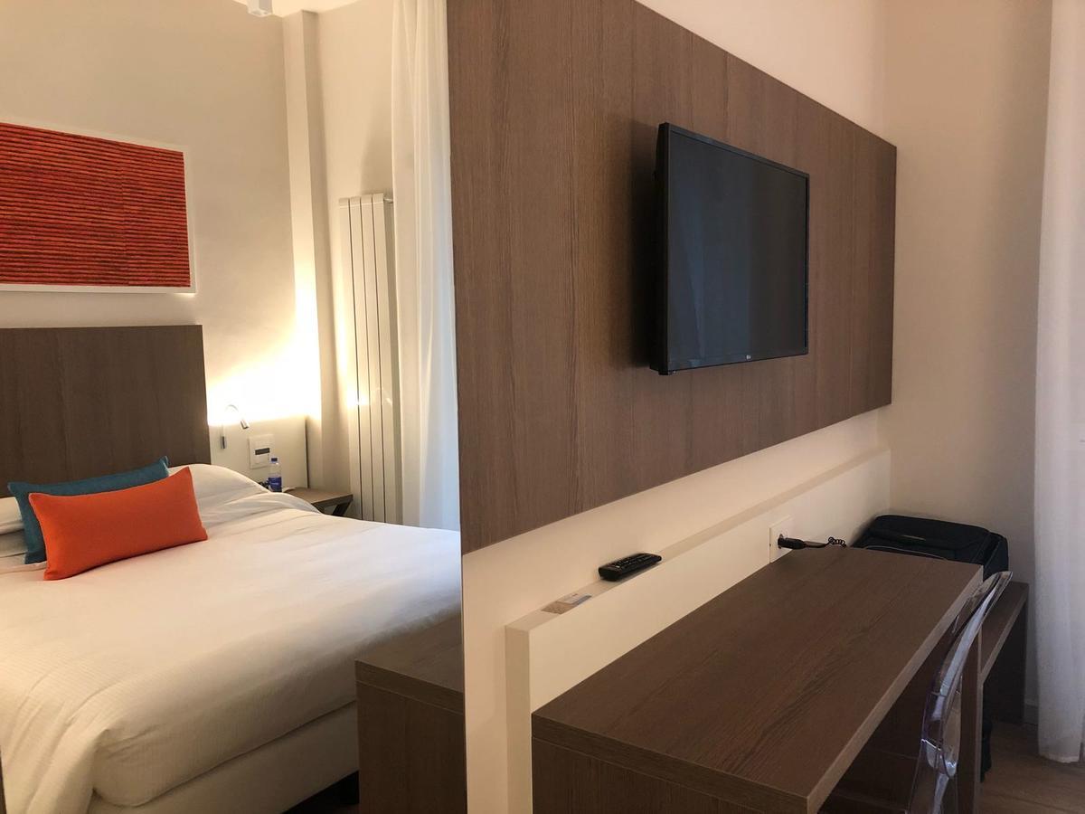 Hotel Ariston & Apartments Varazze Esterno foto