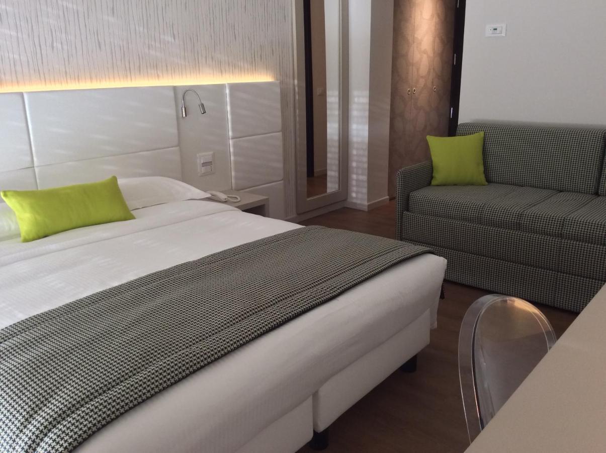 Hotel Ariston & Apartments Varazze Camera foto