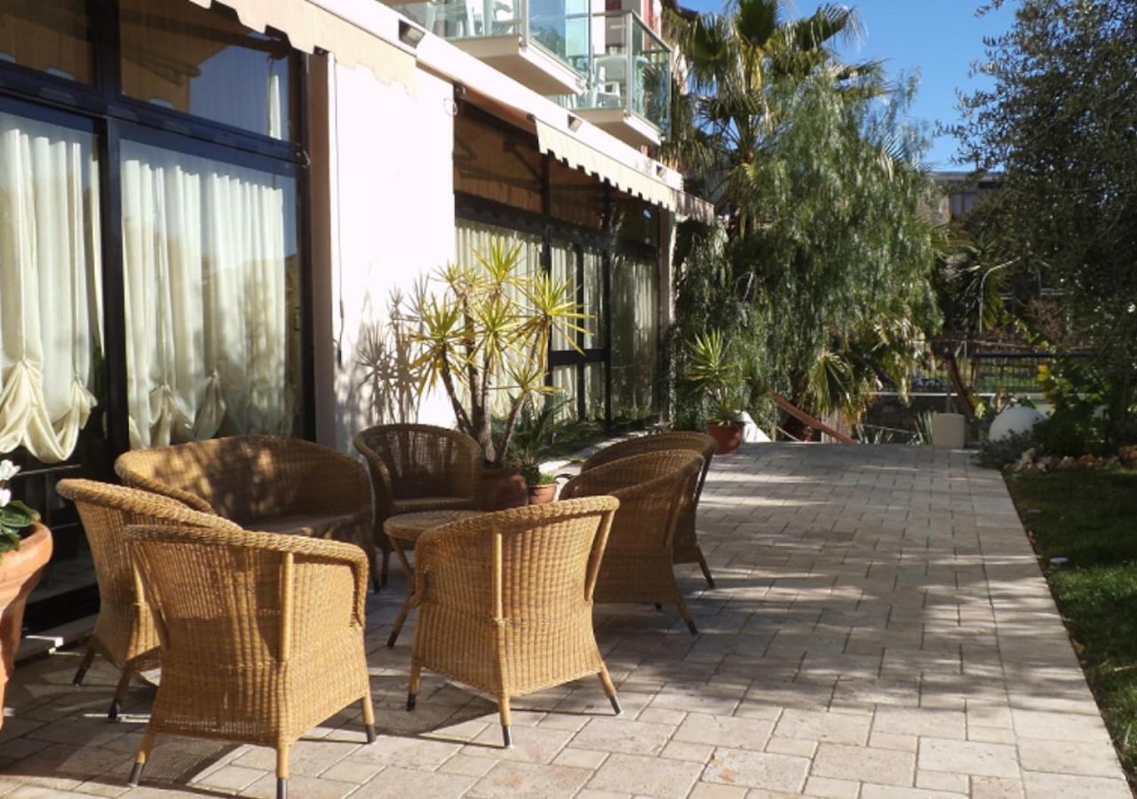 Hotel Ariston & Apartments Varazze Esterno foto