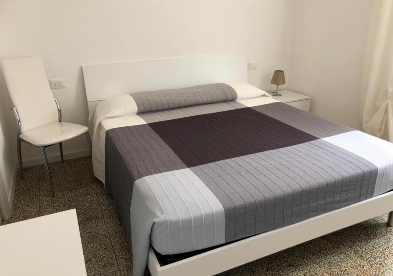 Hotel Ariston & Apartments Varazze Esterno foto